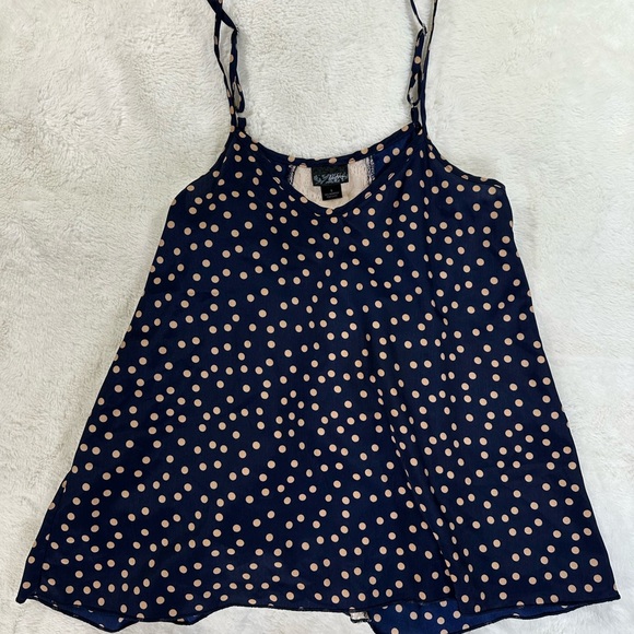 Daytrip sleeveless polka dot navy blue top size small - Picture 1 of 6